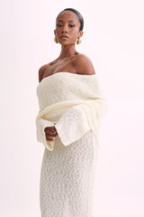 Elara - Elegant Off-Shoulder Maxi Dress