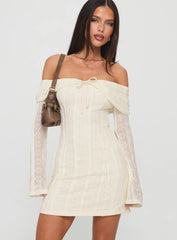 Colettie Long Sleeve Mini Dress Cream